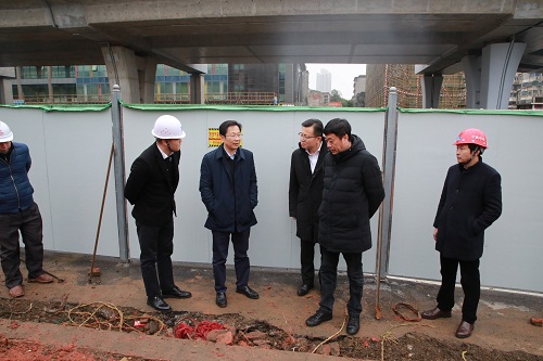 ���г�����һ�е�����˾�鶼�����ȷ�����ۺ�ˢ�¹���