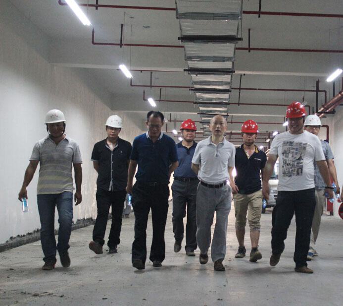 ���Ŷ��³�ݰ���϶���԰��Ŀ�ֳ�����